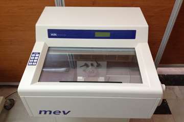 دستگاه برش گیری Cryostat sectioning